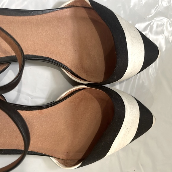 Halogen Black and White Stripe Shoes- Size 9 - Picture 6 of 13